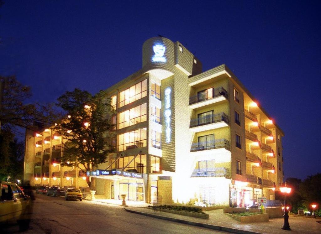 Hotel Dana Palace Goudstrand Buitenkant foto