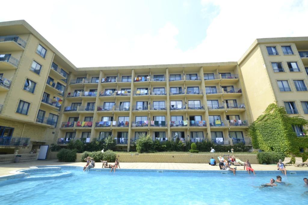 Hotel Dana Palace Goudstrand Buitenkant foto